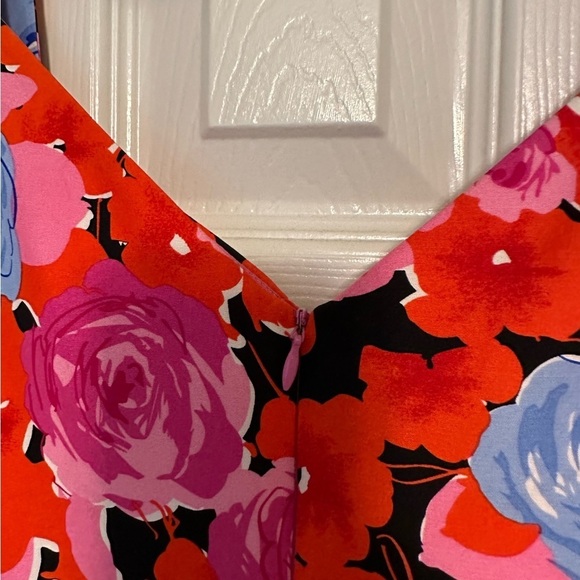 Madison Studio Flower Dress - Picture 8 of 12